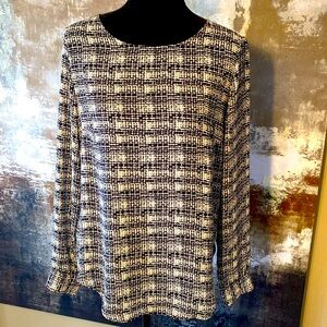 Long sleeve blouse